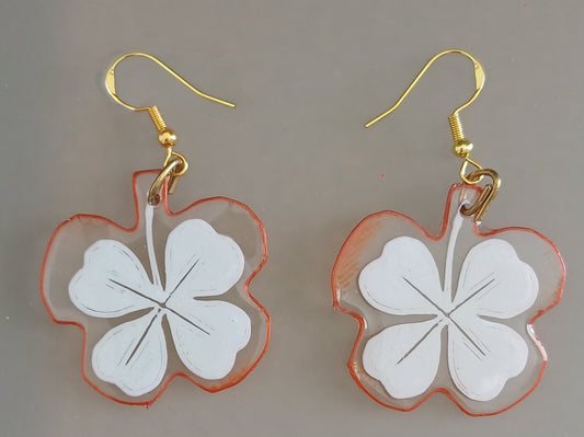Boucles d'oreilles Trèfle Blanc