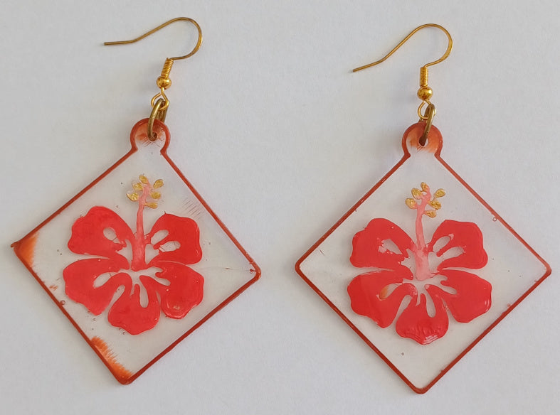 Boucles d'oreilles_hibiscus rouge